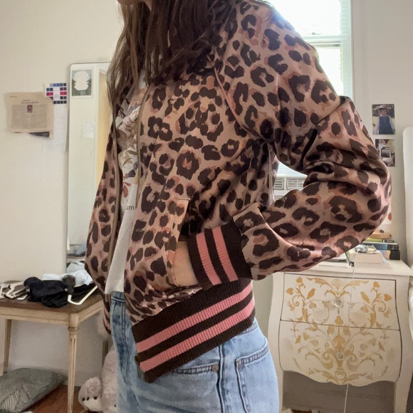 Letterman pink and brown cheetah print light jacket with pockets (Mother brand) - Picture 5 of 6